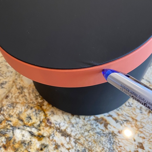 DYSON Airwrap Case Black and Peach main image 7